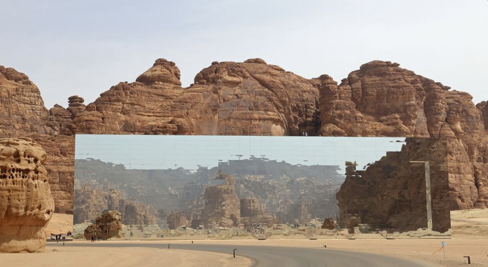 The shimmering mirrored building that vanishes into the desert